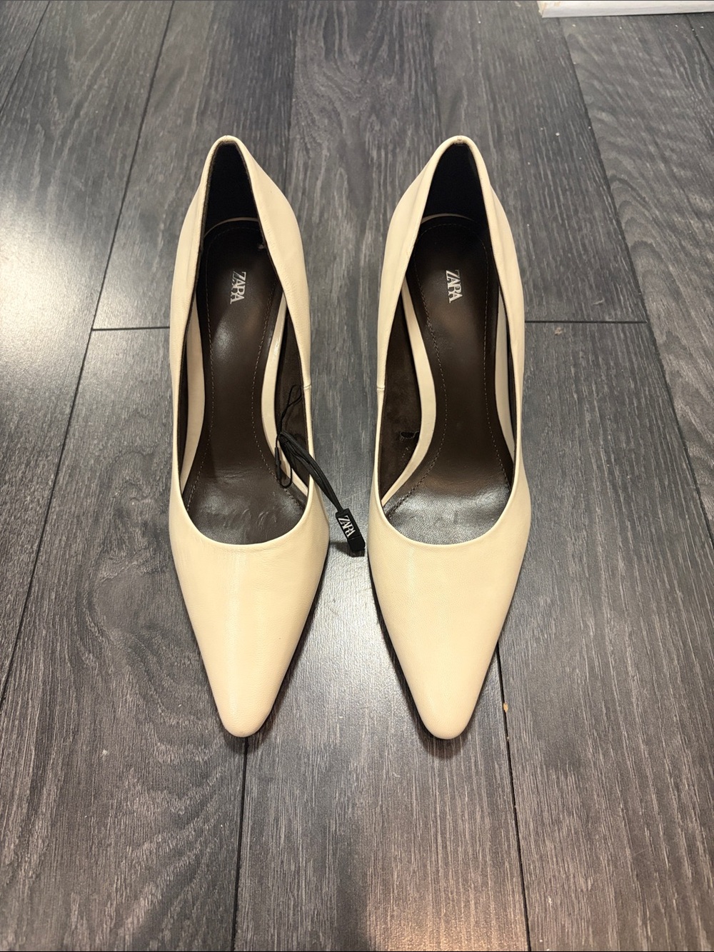 Zara Beige Pointed-Toe Leather Heels 40